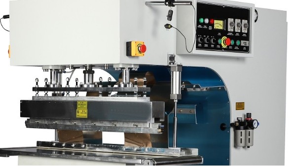 HR-10KW-F1 深槽式篷布高周波热合机｜户外帐篷膜结构专用高频焊接设备